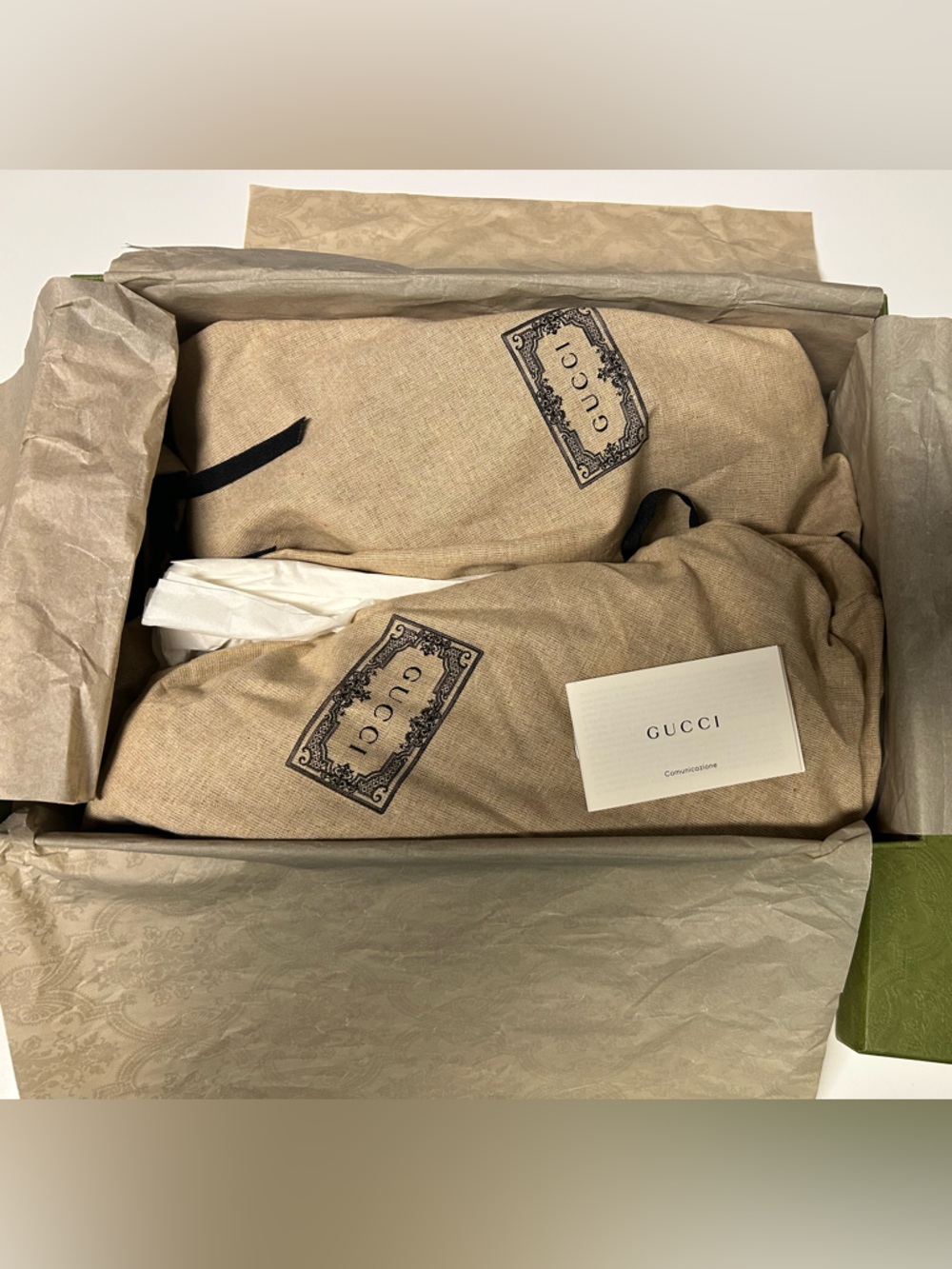 **AUTHENTIC** Gucci Black Leather Sneakers w/ box, dust bags, and extra laces. - Picture 9 of 12